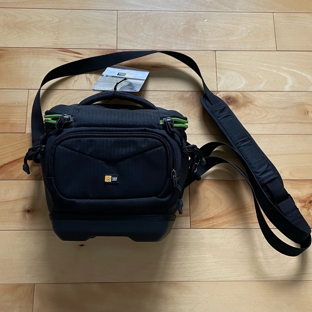 Case Logic Black and Green Camera Bag